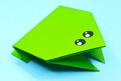 image of an origami frog