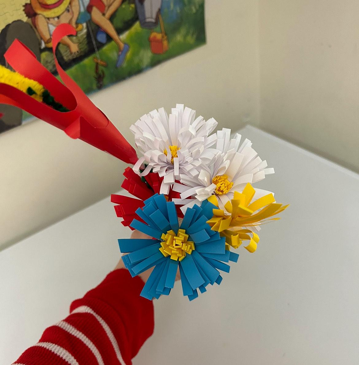 Image of DIY paper flowers